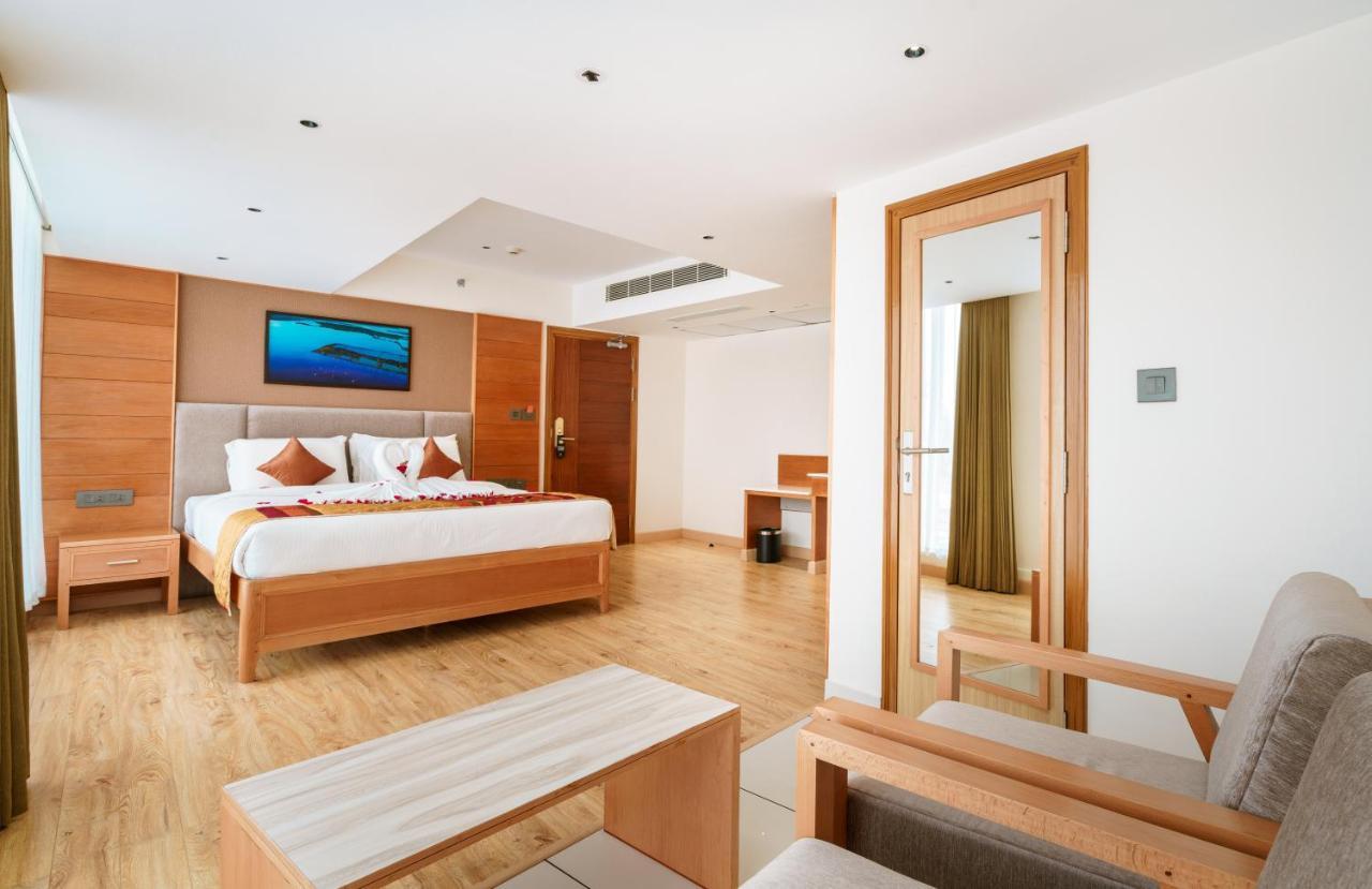 Townbridge Hotels & Suites Kochi المظهر الخارجي الصورة